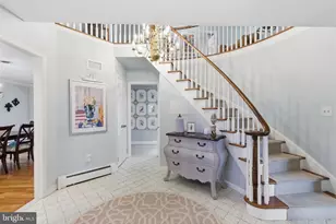 8 Moon Cir, Yardley, PA 19067 - Photo 2