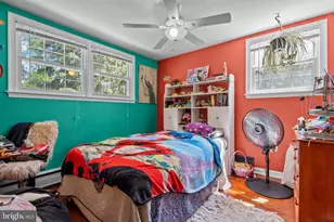 28 Edgewood Rd, Yardley, PA 19067 - Photo 26