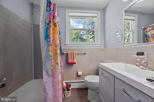 28 Edgewood Rd, Yardley, PA 19067 - Photo 24