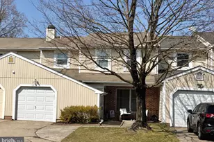 1374 Beechdrop Ct, Yardley, PA 19067 - Photo 2