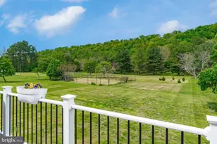 1 Cross Creek Ln, Erwinna, PA 18920 - Photo 18