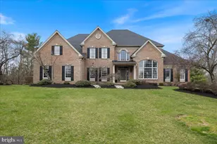 29 Farmhouse Ln, Richboro, PA 18954 - Photo 2