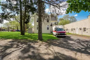 421 Otter St, Bristol, PA 19007 - Photo 44