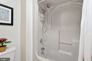 211 Longview Ave, Langhorne, PA 19047 - Photo 30