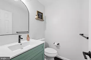 33 Carriage Knoll Ct, Langhorne, PA 19047 - Photo 8