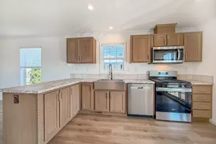 6206 Foster Dr, Morrisville, PA 19067 - Photo 6