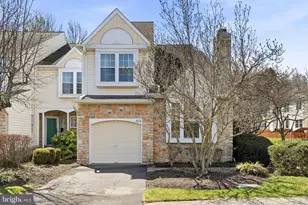 529 Aspen Woods Dr, Yardley, PA 19067 - Photo 2