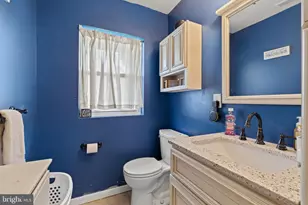 48 Fruitree Rd, Levittown, PA 19056 - Photo 24