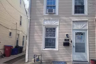 574 Bath St, Bristol, PA 19007 - Photo 2
