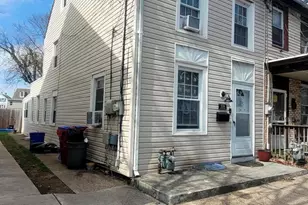 574 Bath St, Bristol, PA 19007 - Photo 1