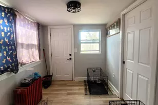 574 Bath St, Bristol, PA 19007 - Photo 6