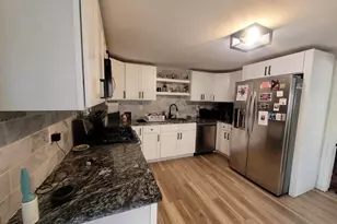 574 Bath St, Bristol, PA 19007 - Photo 4