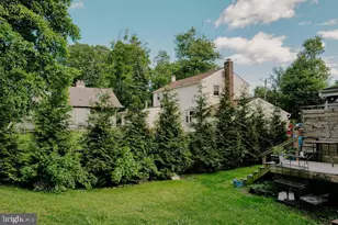 389 Juniper St, Warminster, PA 18974 - Photo 10