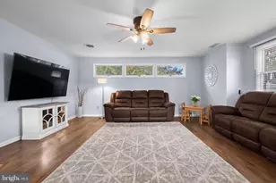 119 Hampton Dr, Langhorne, PA 19047 - Photo 14