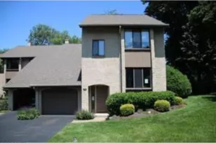 71 Golf Club Dr, Langhorne, PA 19047 - Photo 2
