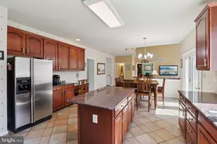 105 Nelson Dr, Southampton, PA 18966 - Photo 16