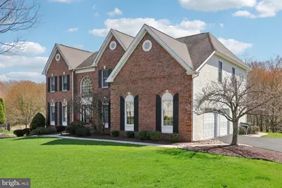 105 Nelson Drive, Southampton, PA 18966 - Photo 2