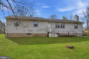34 Aqueduct Rd, Washington Crossing, PA 18977 - Photo 28
