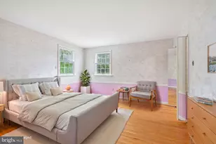 77 Wren Dr, Holland, PA 18966 - Photo 8