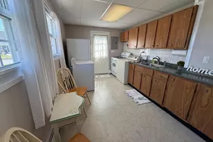 583 Arbor Rd, Morrisville, PA 19067 - Photo 8