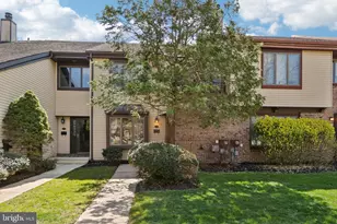 18 Bennington Pl, Newtown, PA 18940 - Photo 2