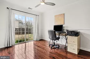 6684 Mayflower Dr, Bensalem, PA 19020 - Photo 14