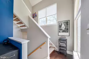 204 Remington Ct, Chalfont, PA 18914 - Photo 4