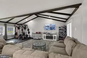 6 Black Walnut Rd, Levittown, PA 19057 - Photo 10