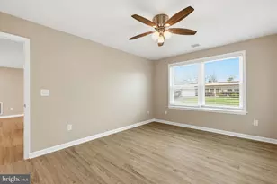 68 Tapered Oak Ln, Levittown, PA 19054 - Photo 16