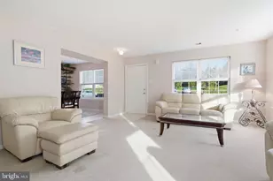 838 Purple Martin Ct, Warrington, PA 18976 - Photo 4