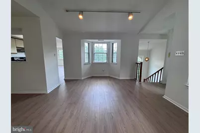 648 Rose Hollow Drive #648B, Yardley, PA 19067 - Photo 8