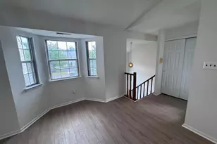 648 Rose Hollow Dr, Yardley, PA 19067 - Photo 6
