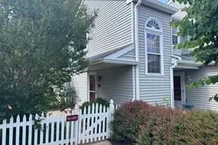 648 Rose Hollow Dr, Yardley, PA 19067 - Photo 4