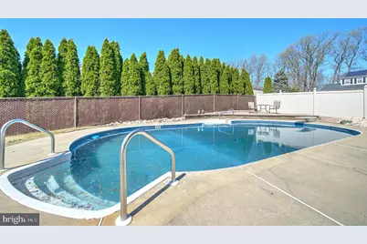 2533 Skyview, Feasterville-Trevose, PA 19053 - Photo 18