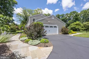 106 Spencer Rd, Washington Crossing, PA 18977 - Photo 12