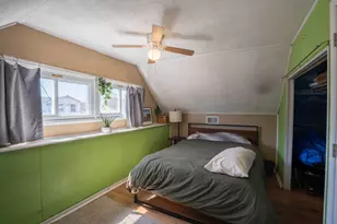 123 Goldenridge Dr, Levittown, PA 19057 - Photo 24