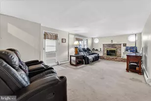 155 Rice Dr, Morrisville, PA 19067 - Photo 8