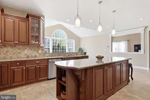 9 Hillview Dr, Newtown, PA 18940 - Photo 20