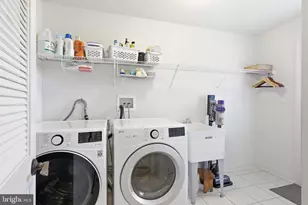 9 Hillview Dr, Newtown, PA 18940 - Photo 32