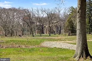 528 E Court St, Doylestown, PA 18901 - Photo 48