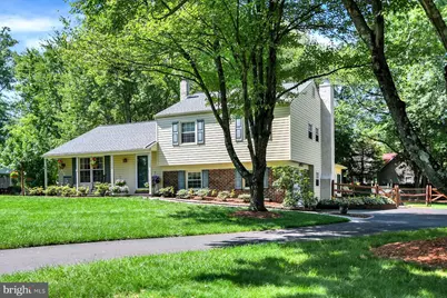 106 Gertrude Drive, Chalfont, PA 18914 - Photo 2
