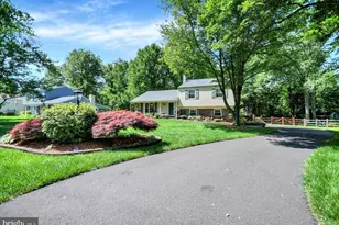 106 Gertrude Dr, Chalfont, PA 18914 - Photo 10