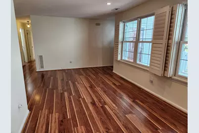 2401 Greensward N #B7, Warrington, PA 18976 - Photo 12