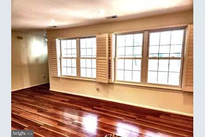 2401 Greensward N #B7, Warrington, PA 18976 - Photo 8