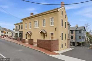 18 W Mechanic St, New Hope, PA 18938 - Photo 1