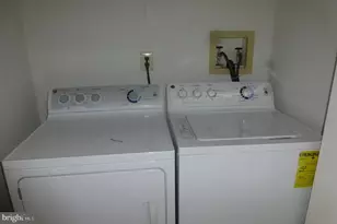 302 Independence Dr, Southampton, PA 18966 - Photo 4