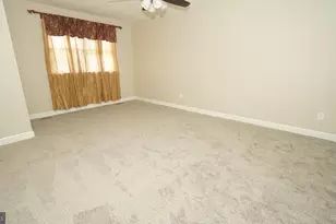 215 Durham Ct, Fairless Hills, PA 19030 - Photo 24