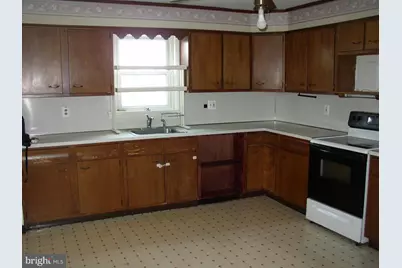 74 Elm Street APT #1, Sellersville, PA 18960 - Photo 10