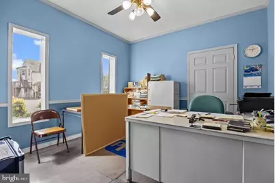 2271 E Farragut Avenue, Bristol, PA 19007 - Photo 4