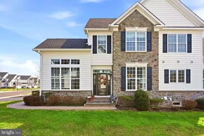 61 Hillyer Lane, Newtown, PA 18940 - Photo 2